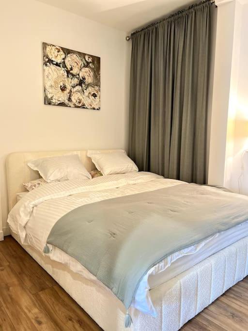 Eze Roc Apartment Екстериор снимка