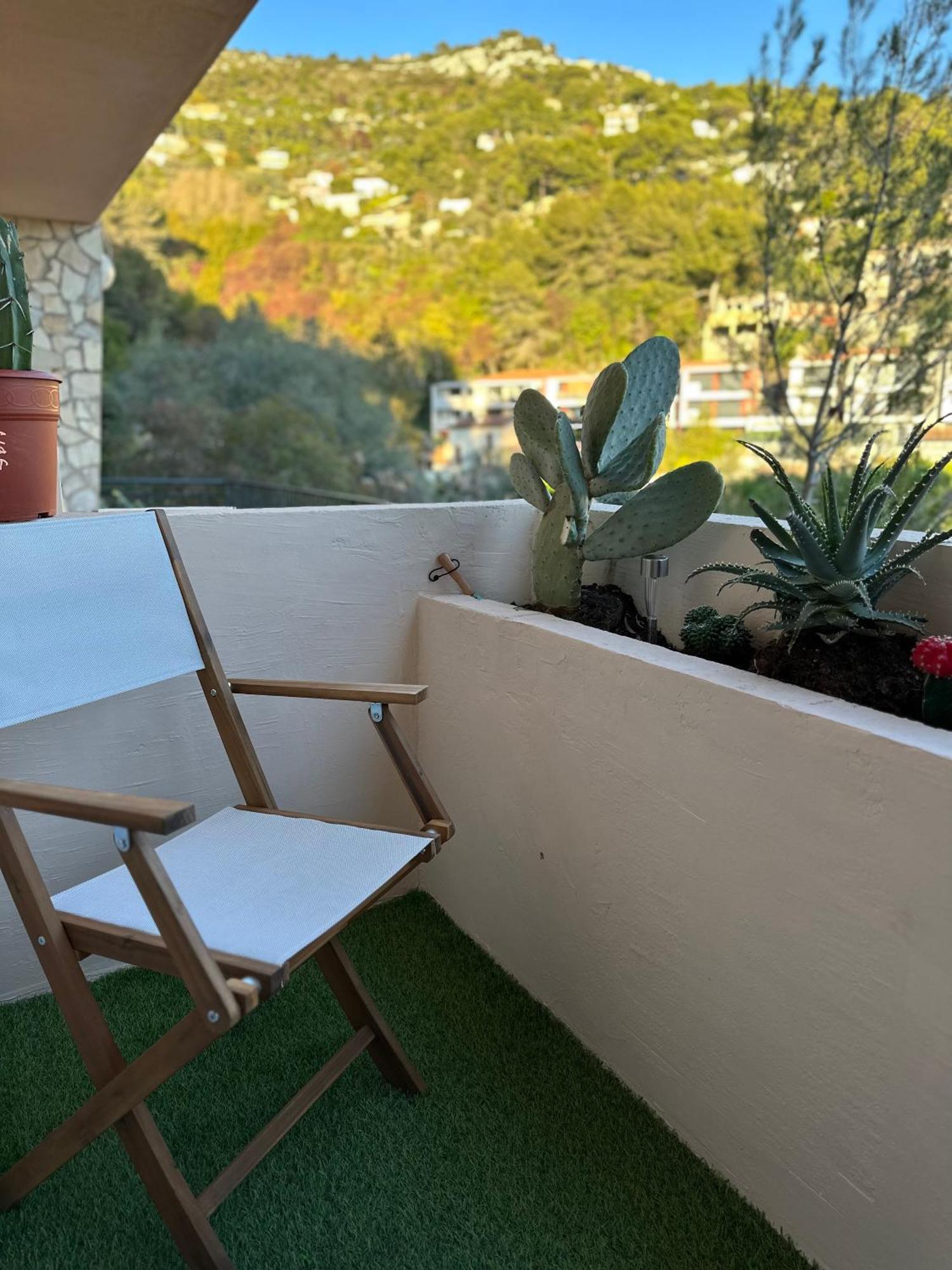 Eze Roc Apartment Екстериор снимка